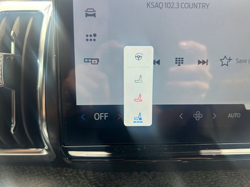 New 2025 Ford Expedition Tremor image 21