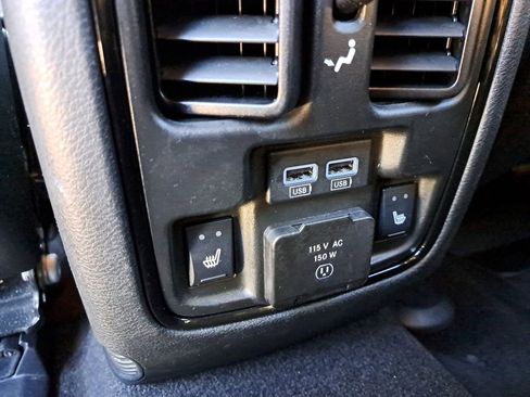 Used 2022 Dodge Durango R/T w/ Hemi Orange Plus Package image 11