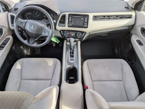Used 2016 Honda HR-V LX image 18