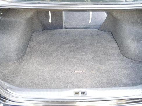 Used 2010 Nissan Altima 2.5 S FWD image 30