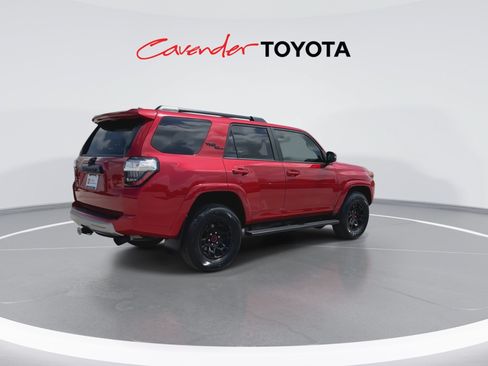 Certified 2024 Toyota 4Runner TRD Off-Road Premium w/ Moonroof Package AWD/4WD image 8