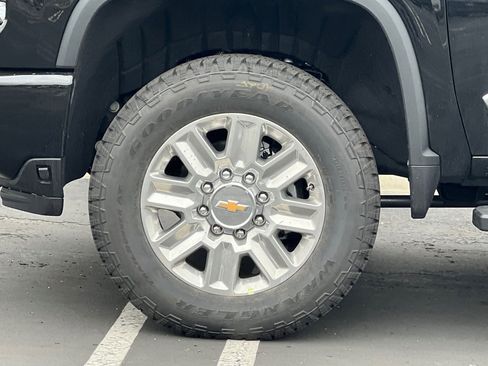 New 2025 Chevrolet Silverado 3500 High Country w/ Technology Package image 34