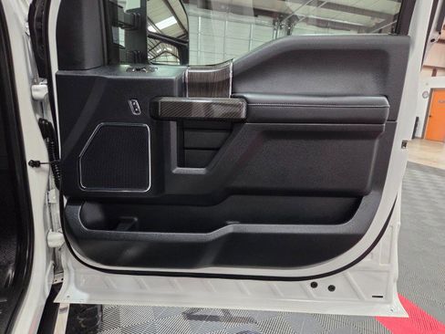 Used 2021 Ford F350 Lariat w/ Lariat Ultimate Package image 37