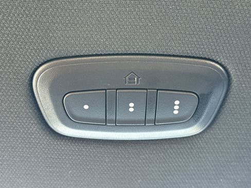 Used 2024 RAM 1500 Big Horn AWD/4WD image 34