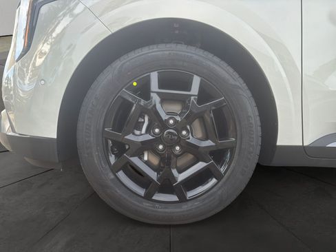 New 2026 Kia Carnival SX Prestige image 14