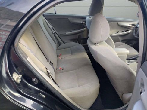 Used 2010 Toyota Corolla LE FWD image 15