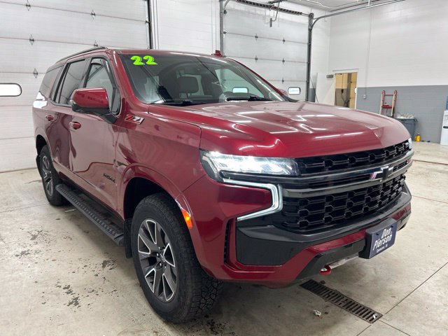 Used 2022 Chevrolet Tahoe Z71 w/ Luxury Package AWD/4WD image 3