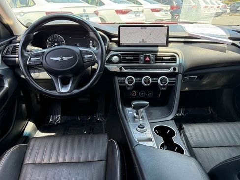Used 2022 Genesis G70 3.3T RWD image 25