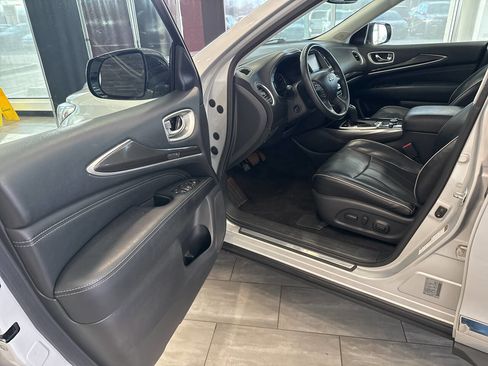 Used 2016 INFINITI QX60 AWD w/ Premium Package image 11