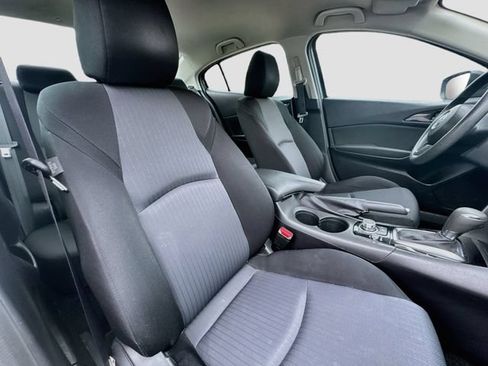 Used 2016 MAZDA MAZDA3 i Sport FWD image 25
