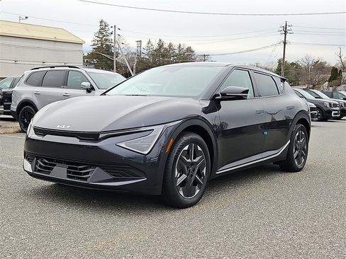 New 2025 Kia EV6 Light image 3