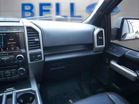 Used 2018 Ford F150 Lariat w/ Equipment Group 502A Luxury AWD/4WD image 19