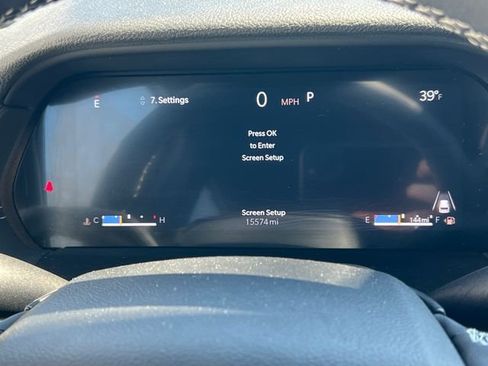 Used 2024 Jeep Grand Cherokee L Altitude image 21