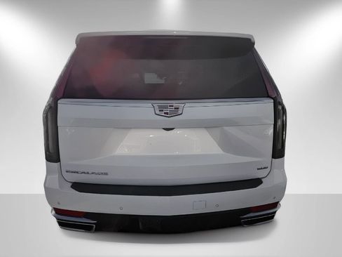 Used 2022 Cadillac Escalade ESV Premium Luxury image 7