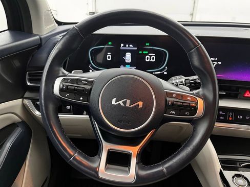 Used 2023 Kia Sportage EX image 19
