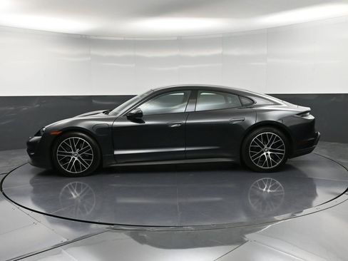 Certified 2022 Porsche Taycan image 2