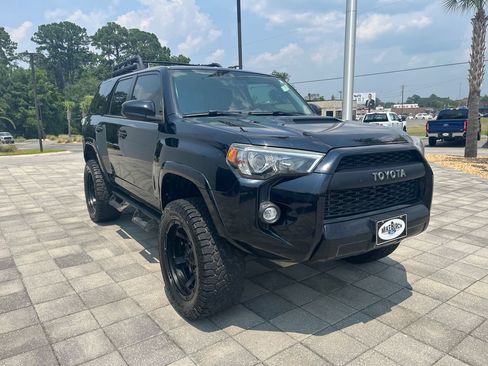 Used 2019 Toyota 4Runner TRD Pro AWD/4WD image 8