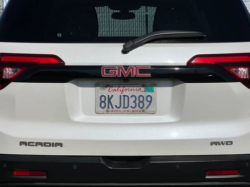Used 2019 GMC Acadia SLT w/ Black Edition AWD/4WD image 22