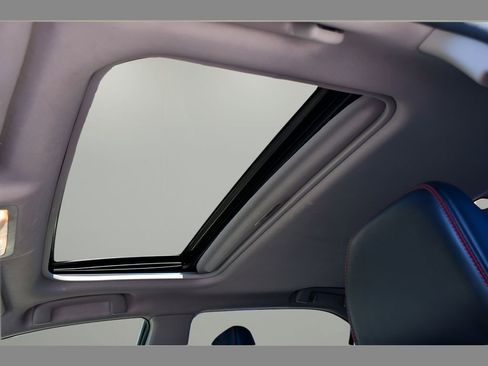 Used 2015 Toyota Camry XSE w/ Moonroof Package FWD image 15