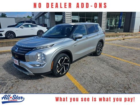 Used 2024 Mitsubishi Outlander SE AWD/4WD image 1
