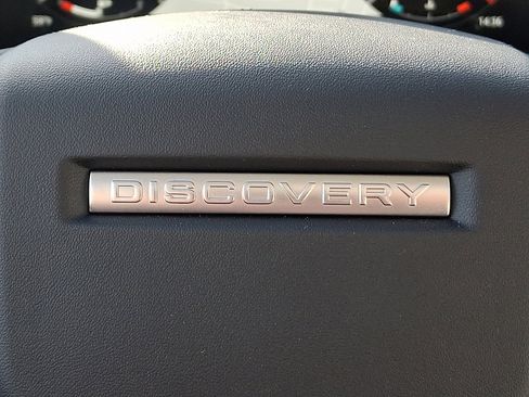 New 2025 Land Rover Discovery Sport S image 20