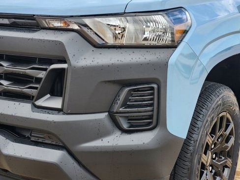 Used 2025 Chevrolet Colorado W/T w/ WT Custom Package image 16