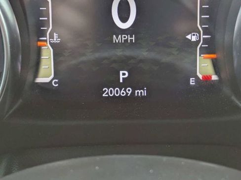 Used 2023 Jeep Wrangler Unlimited Rubicon w/ Xtreme 35 Tire Package AWD/4WD image 27