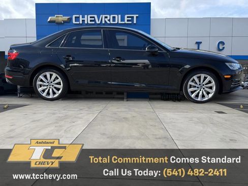 Used 2017 Audi A4 2.0T Premium image 6