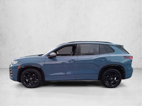 Used 2025 Volkswagen Tiguan SE R-Line FWD image 8