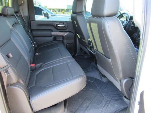 Used 2020 Chevrolet Silverado 2500 LTZ w/ LTZ Plus Package image 12