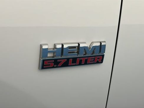 Used 2017 RAM 1500 Express w/ Express Value Package AWD/4WD image 35