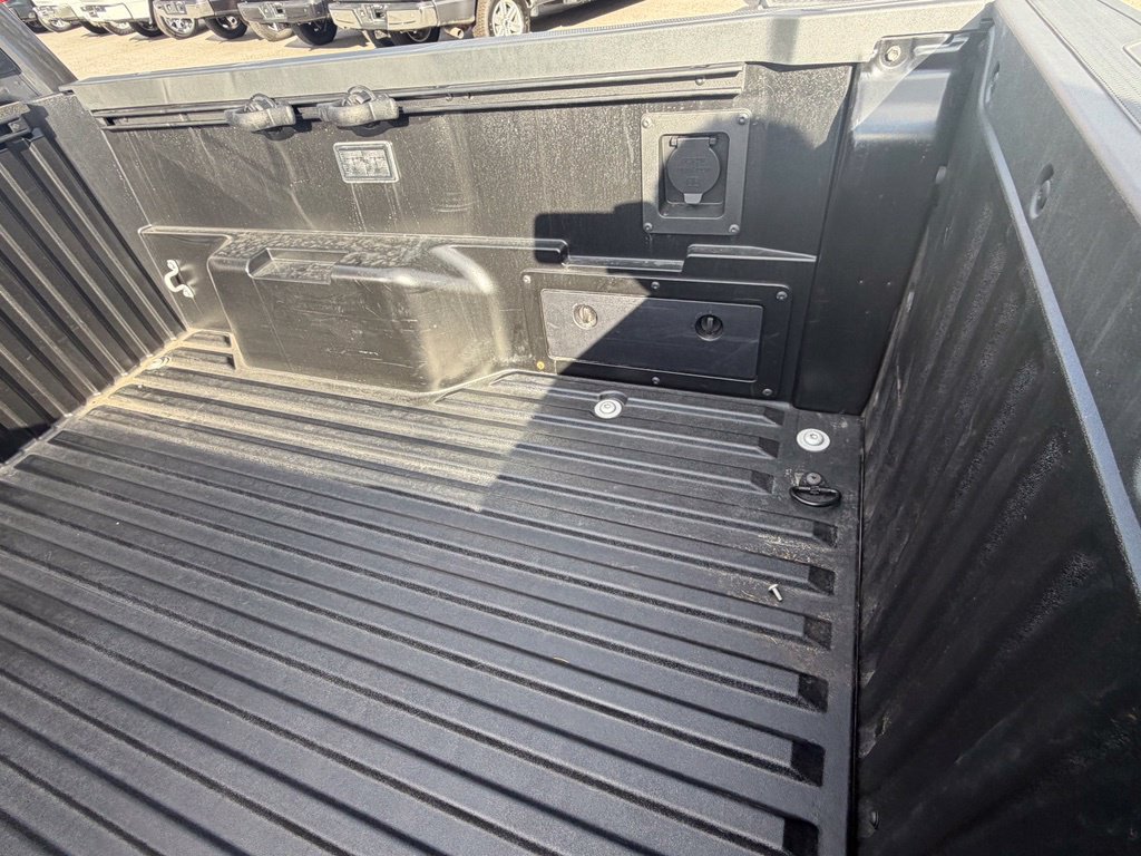 Used 2025 Toyota Tacoma TRD Off-Road w/ TRD Off Road Upgrade Package AWD/4WD image 42