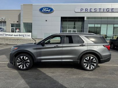 New 2026 Ford Explorer Platinum w/ LUX Leather Package