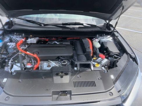 Used 2025 Honda CR-V Sport image 16