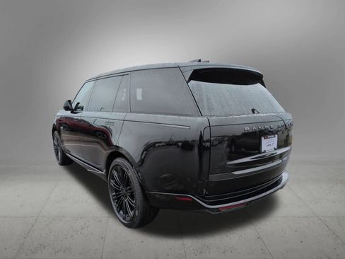 New 2026 Land Rover Range Rover Long Wheelbase SE image 4
