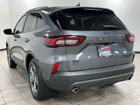 Used 2025 Ford Escape ST-Line image 5