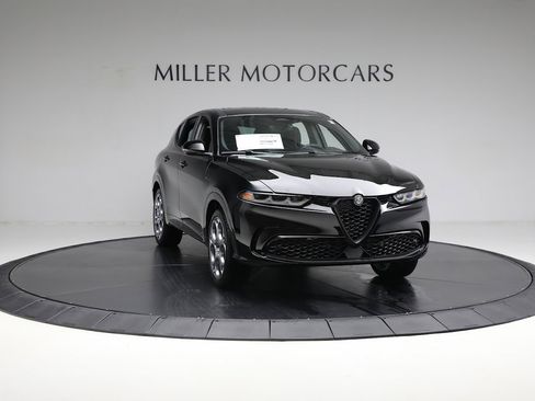 Used 2024 Alfa Romeo Tonale Ti AWD/4WD image 17