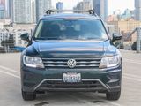 Used 2018 Volkswagen Tiguan SE image 2