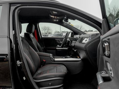 New 2026 Mercedes-Benz GLA 35 AMG 4MATIC image 23