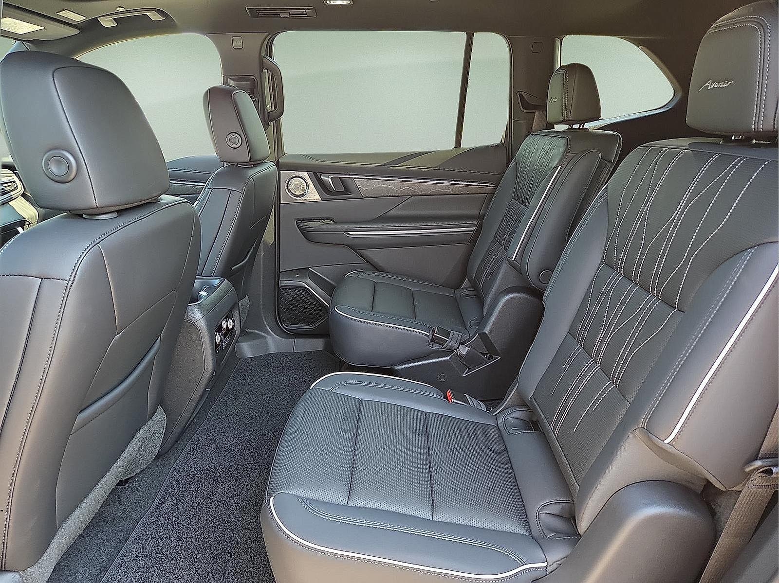 New 2027 Buick Enclave Avenir AWD/4WD image 11