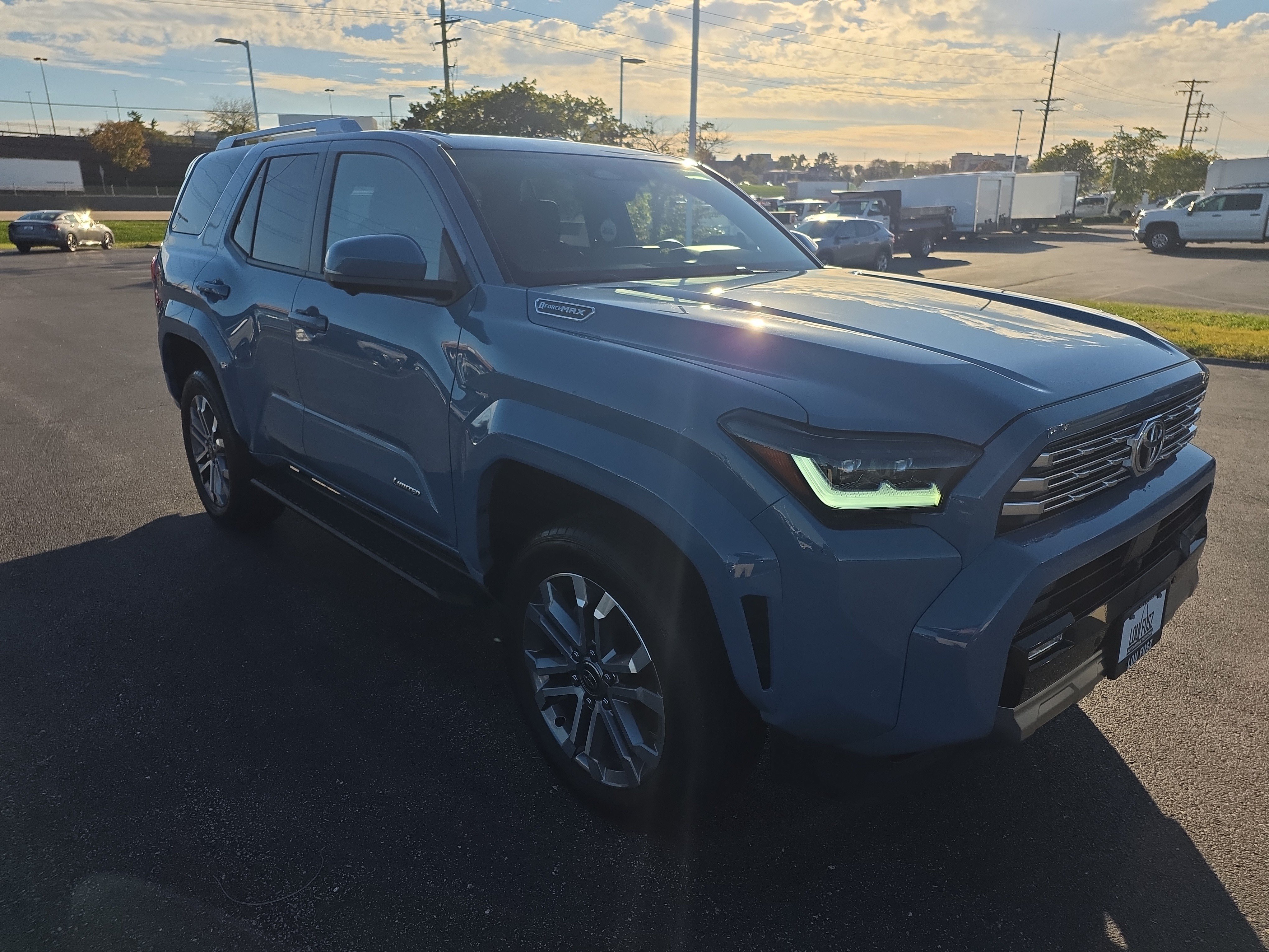 Used 2026 Toyota 4Runner Limited w/ Tow Technology Package AWD/4WD image 2