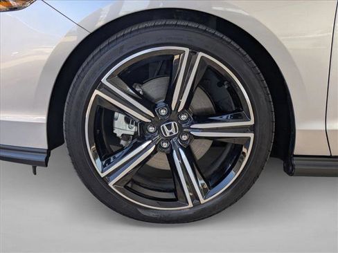 Used 2024 Honda Accord Sport image 22