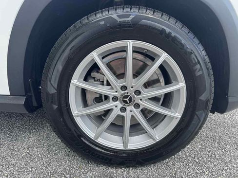 Used 2024 Mercedes-Benz GLE 350 4MATIC image 36