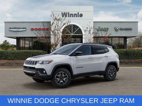 New 2026 Jeep Compass Trailhawk image 2