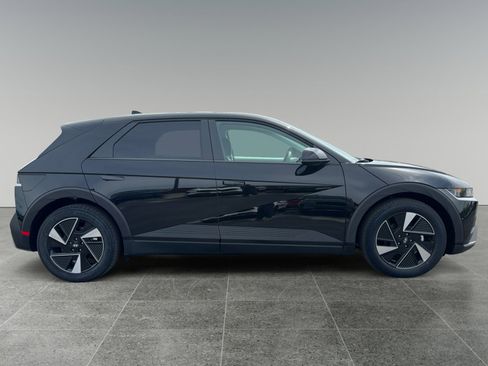 New 2026 Hyundai Ioniq 5 SEL AWD/4WD image 6