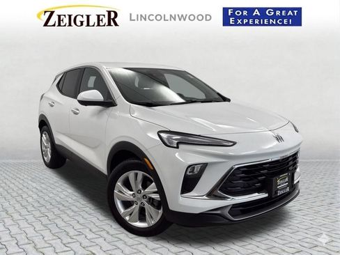 Used 2024 Buick Encore GX Preferred w/ Advanced Technology Package FWD image 1