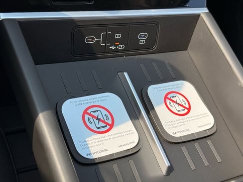 New 2026 Hyundai Santa Fe SE image 18