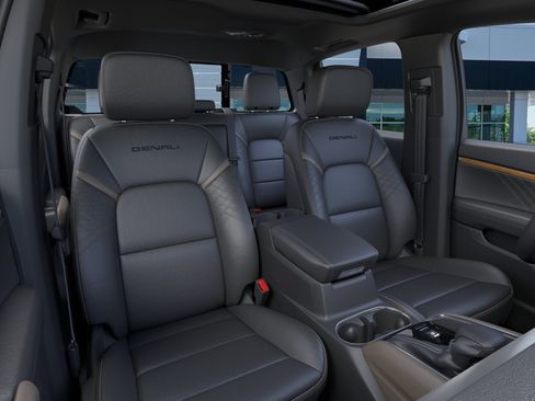 New 2026 GMC Canyon Denali AWD/4WD image 16