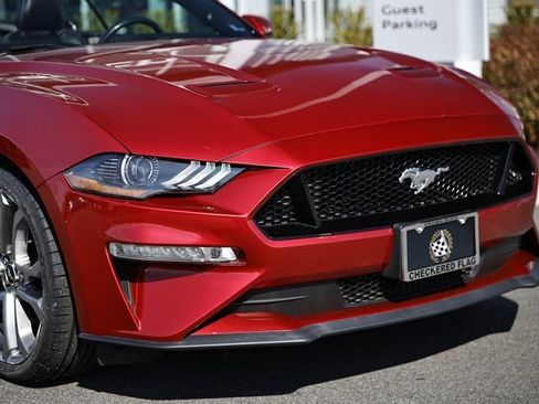 Used 2021 Ford Mustang GT Premium w/ Equipment Group 401A image 3