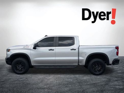 Used 2022 Chevrolet Silverado 1500 ZR2 w/ Technology Package image 7